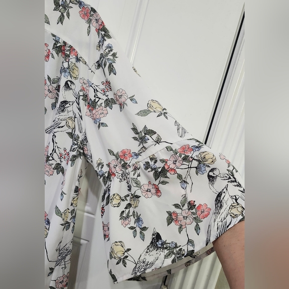Motherhood Maternity White Sheer Open Kimono Cardigan Floral Bird Print Size S/M - Picture 3 of 6
